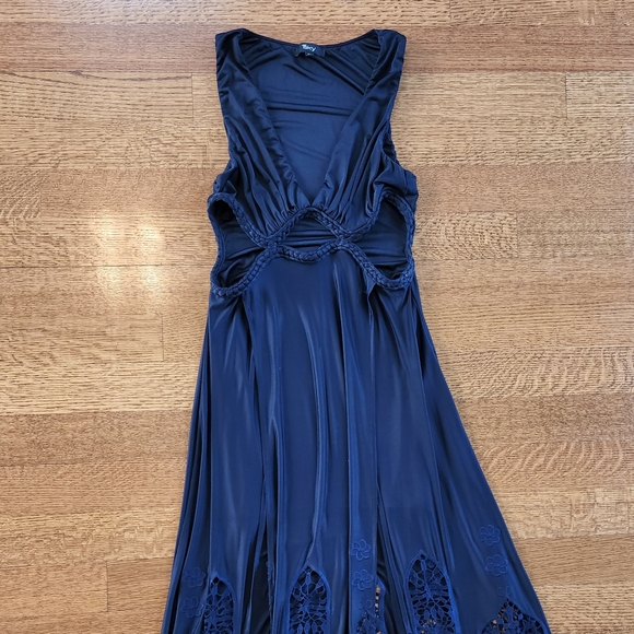 SKY Truls Super Sexy Lace GOWN, Navy Sz M/L - Picture 16 of 17